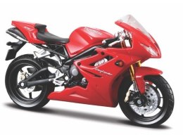 Model Motor Triumph Daytona 675 z podstawką 1/18