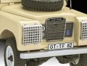 Model plastikowy Land Rover series III LWB 1/24